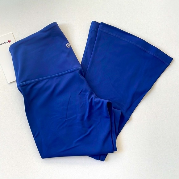 NWT Lululemon Align High-Rise Mini Flared Pant 32